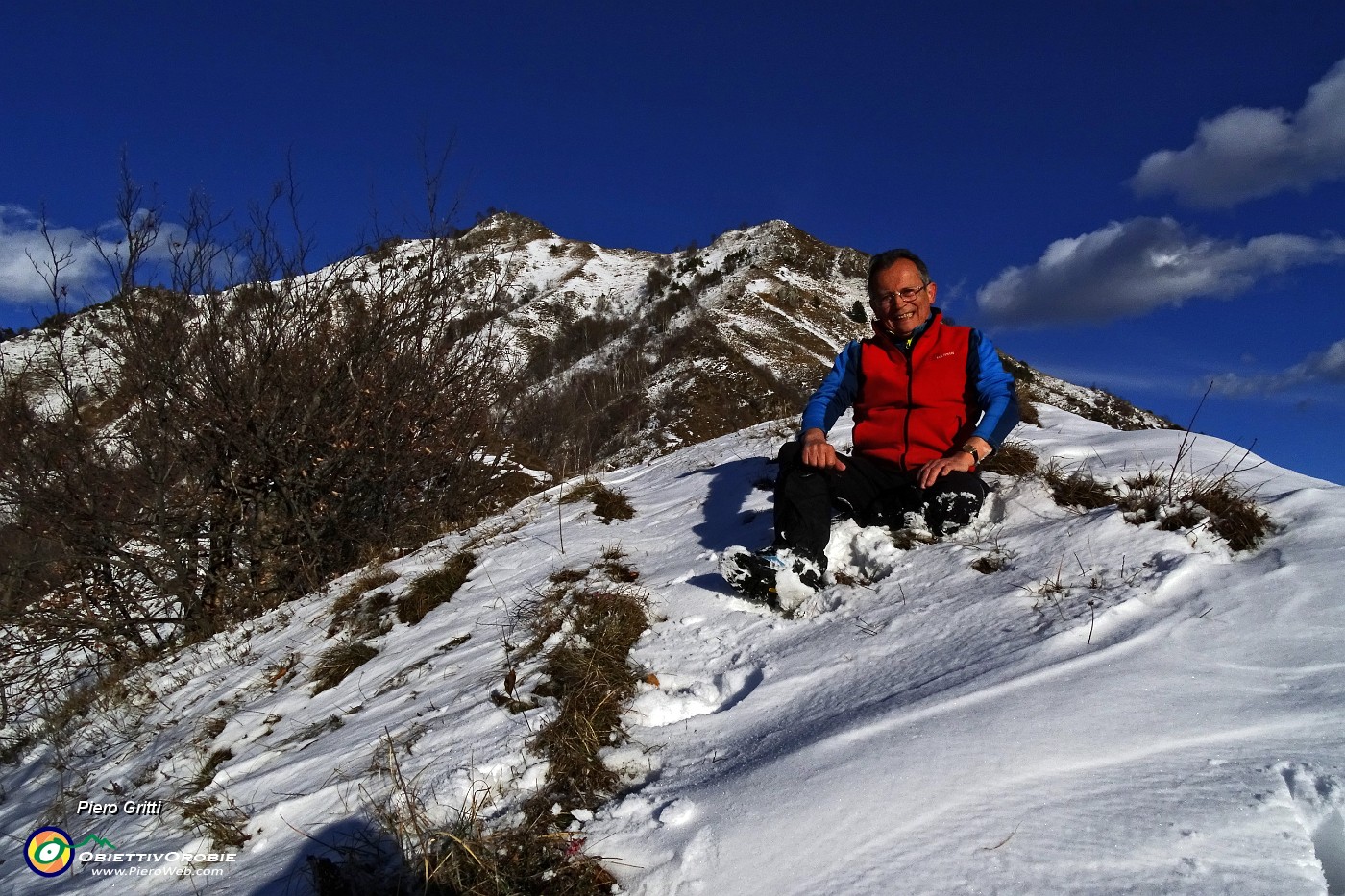 01 Salendo dalla Forcella di Spettino Alto sul Monte Gioco.JPG -                                